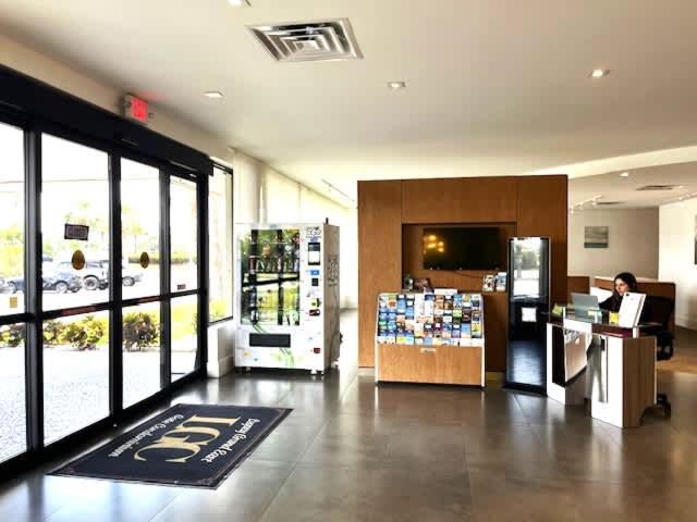 Newly Room In Cozy Hotel With Super Location To The Parks Kissimmee Buitenkant foto